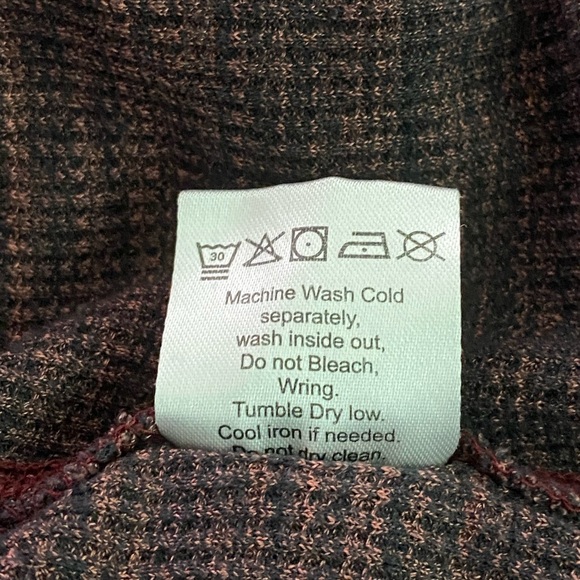 Flag & Anthem Small Thermal Shirt - Picture 8 of 8